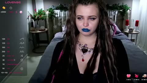 Snapshot of maya_mils chatting on 12.21.24 Maya Mils online show from 12.21.24