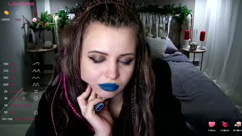 Snapshot of maya_mils chatting on 12.21.24 Maya Mils online show from 12.21.24