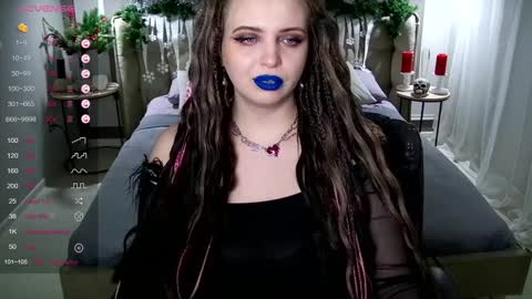 Snapshot of maya_mils chatting on 12.22.24 Maya Mils online show from 12.22.24