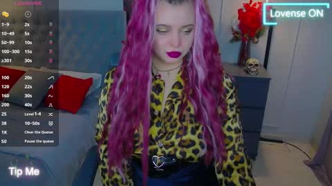 Snapshot of maya_mils chatting on 02.24.25 Maya Mils online show from 02.24.25