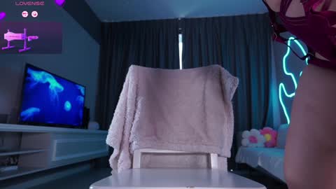 Maya online show from 01.23.25