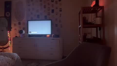 Snapshot of mayabellof chatting on 12.02.24 Maya Belle online show from 12.02.24