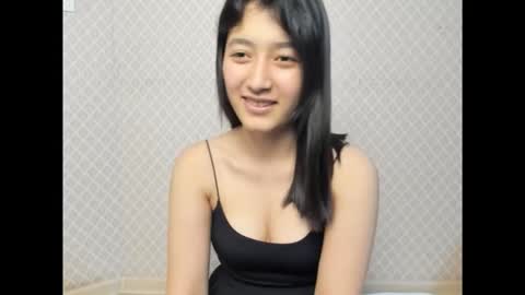 Snapshot of mayachka10 chatting on 09.28.25 mayachka10 online show from 09.28.25