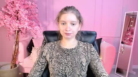 Snapshot of mayasinabon chatting on 01.08.25 mayasinabon online show from 01.08.25