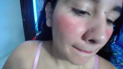 Snapshot of maylin_horny19 chatting on 01.19.25 Maylin online show from 01.19.25