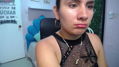 Snapshot of maylin_horny19 chatting on 09.14.25 Maylin online show from 09.14.25