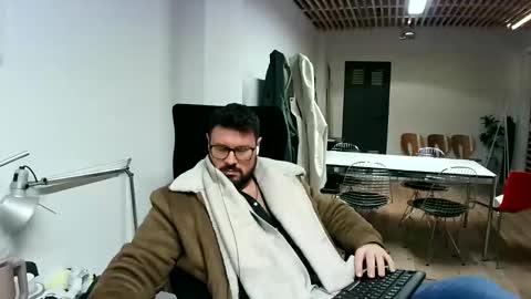 maythe4bwu online show from 12.11.24