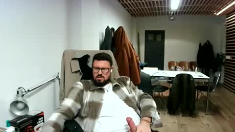 maythe4bwu online show from 10.21.25