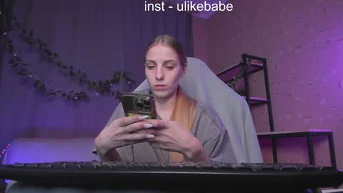 Anna online show from 01.26.25