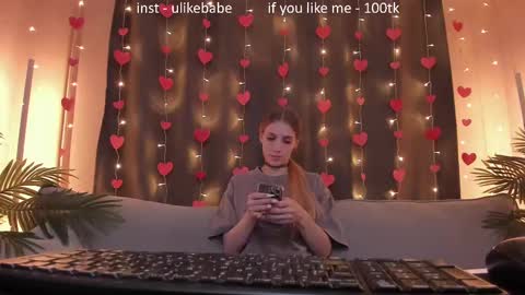 Anna online show from 02.14.25