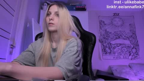 Anna online show from 10.05.25