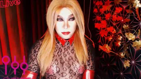 Snapshot of medusaprey chatting on 10.24.25 THE QUEEN ALPHA   Queen Medusa Prey online show from 10.24.25