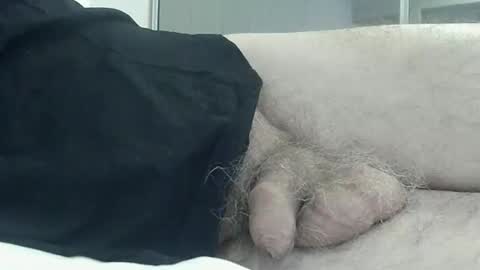 meforu21 online show from 12.05.24