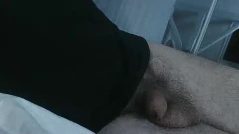 meforu21 online show from 03.03.25