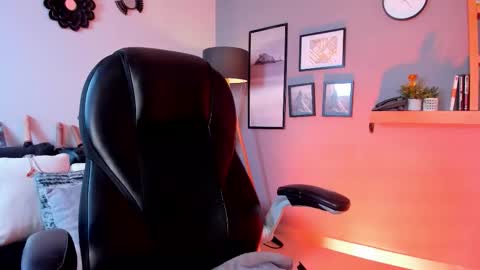 Megan Grey 3  online show from 11.15.25