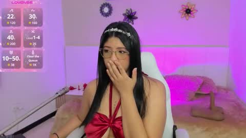 Megan online show from 11.27.25