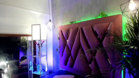    online show from 01.18.25