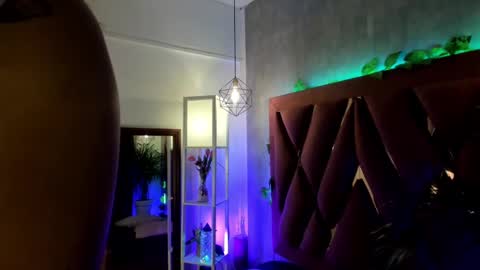    online show from 02.14.25