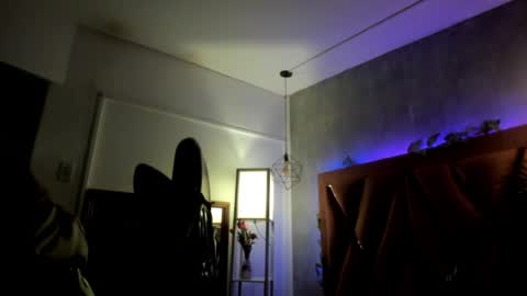    online show from 03.02.25