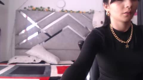 Snapshot of meganfox2244397 chatting on 10.27.25 meganfox online show from 10.27.25