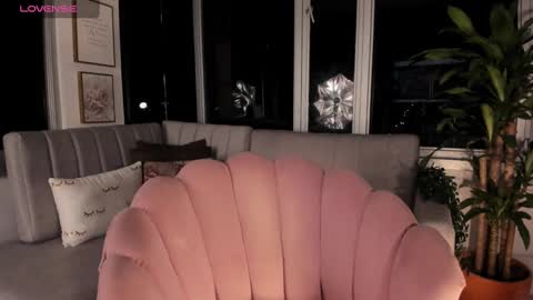 Mara online show from 02.19.25