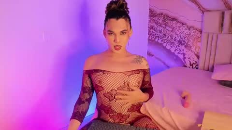 Meghan the doll online show from 10.16.25