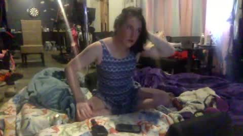 Snapshot of meghanhanx chatting on 03.11.25 meghan online show from 03.11.25