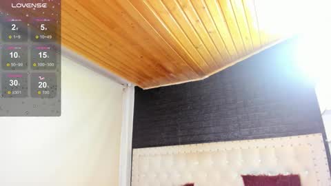 Melanie  online show from 03.09.25