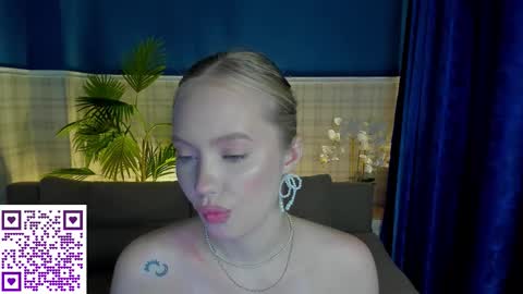 Snapshot of melanie_ryer chatting on 09.26.25 Melanie online show from 09.26.25