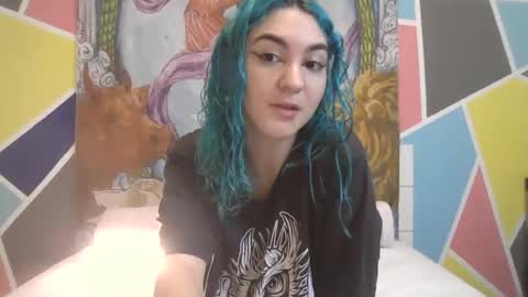 Snapshot of melaniefairy chatting on 10.12.25 Melanie online show from 10.12.25