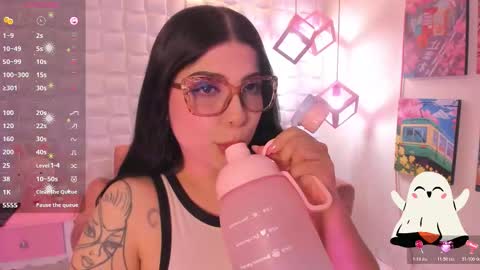 melaniegrayx online show from 10.24.25