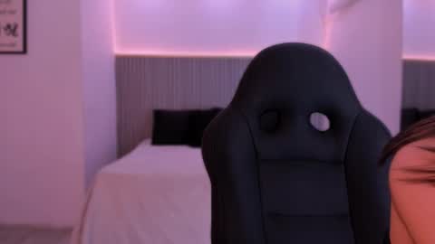 Snapshot of melany_hoffman chatting on 10.05.25 melany_hoffman online show from 10.05.25