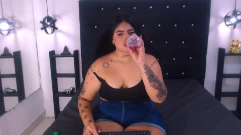 Snapshot of meli_blad chatting on 02.03.25 meli_blad online show from 02.03.25