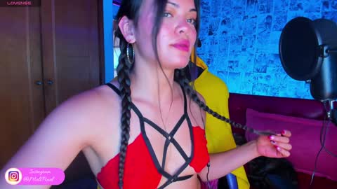 Snapshot of meli_pixel chatting on 02.07.25 MELISSA online show from 02.07.25