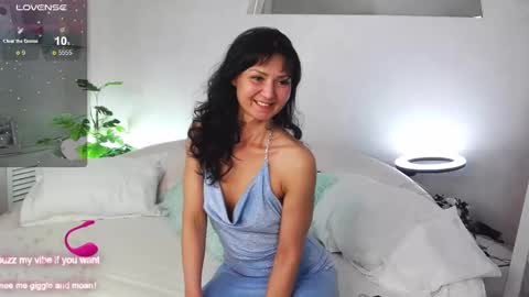 Snapshot of melissa_fane chatting on 12.06.24 Hot Milf Melissa ONLINE Mon Tue Wed Fr Sun - 9pm - 6amUTC3 online show from 12.06.24