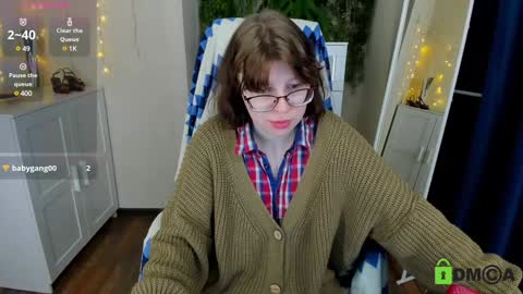 Snapshot of melissa_wells chatting on 12.10.24 Melissa online show from 12.10.24