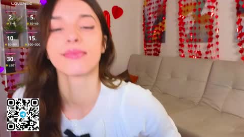 Snapshot of melissaforst chatting on 02.24.25 Melissa online show from 02.24.25