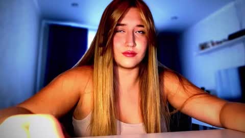 melissalii online show from 10.10.25