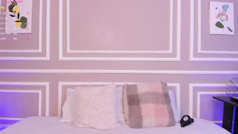 Snapshot of meloddysky chatting on 12.12.24 Meloddy online show from 12.12.24