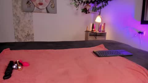 melody_cute10 online show from 12.14.24