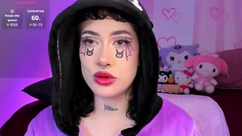 Snapshot of melody_suarez chatting on 10.19.25 MELODY online show from 10.19.25