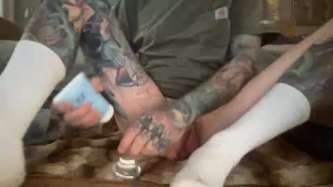 Snapshot of melt13 chatting on 02.15.25 melt13 online show from 02.15.25