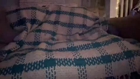 Snapshot of melt13 chatting on 09.09.25 melt13 online show from 09.09.25