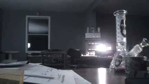 Snapshot of memberjames chatting on 10.23.25 I am usually high and horny...lol online show from 10.23.25