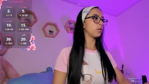 Snapshot of mencia_sharmaa chatting on 02.25.25 Menca of your love online show from 02.25.25