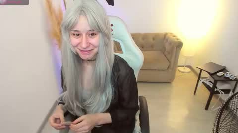 Snapshot of meomeee chatting on 12.01.25 Meo online show from 12.01.25