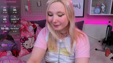Snapshot of meowkakitty chatting on 02.04.25 MeowkaKitty online show from 02.04.25