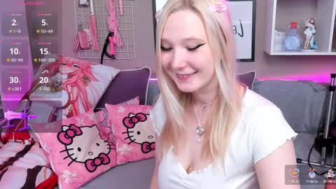 Snapshot of meowkakitty chatting on 02.17.25 MeowkaKitty online show from 02.17.25