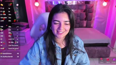 Snapshot of meraki_fraise chatting on 01.27.25 online show from 01.27.25