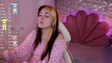 Snapshot of meraki_fraise chatting on 03.03.25 online show from 03.03.25